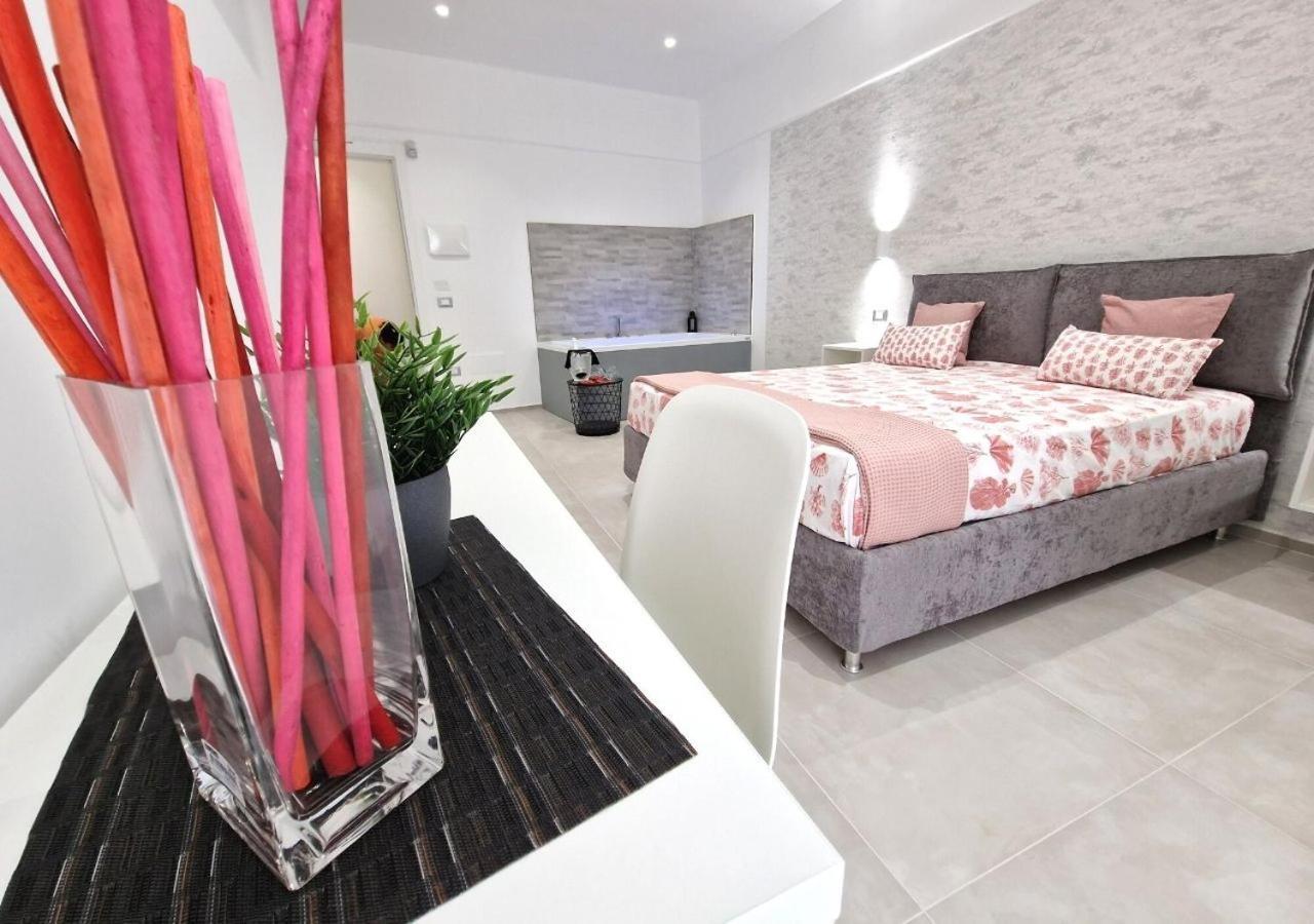 ויאסטה B&B Tra Le Vie Del Borgo מראה חיצוני תמונה