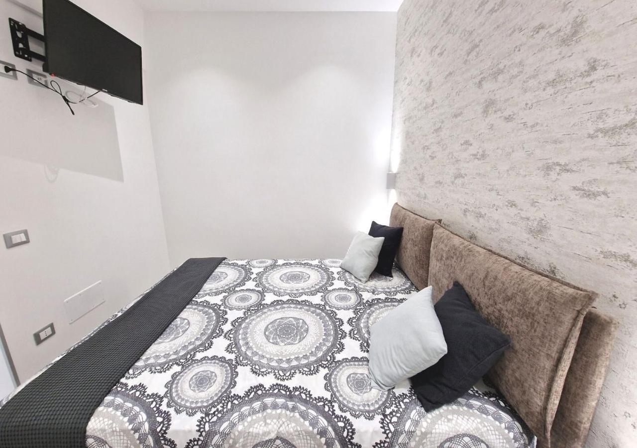 ויאסטה B&B Tra Le Vie Del Borgo מראה חיצוני תמונה