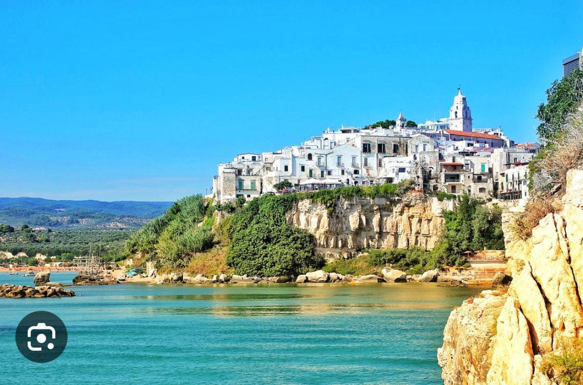 ויאסטה B&B Tra Le Vie Del Borgo מראה חיצוני תמונה