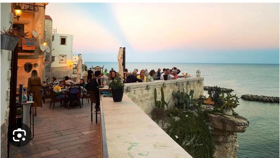 ויאסטה B&B Tra Le Vie Del Borgo מראה חיצוני תמונה